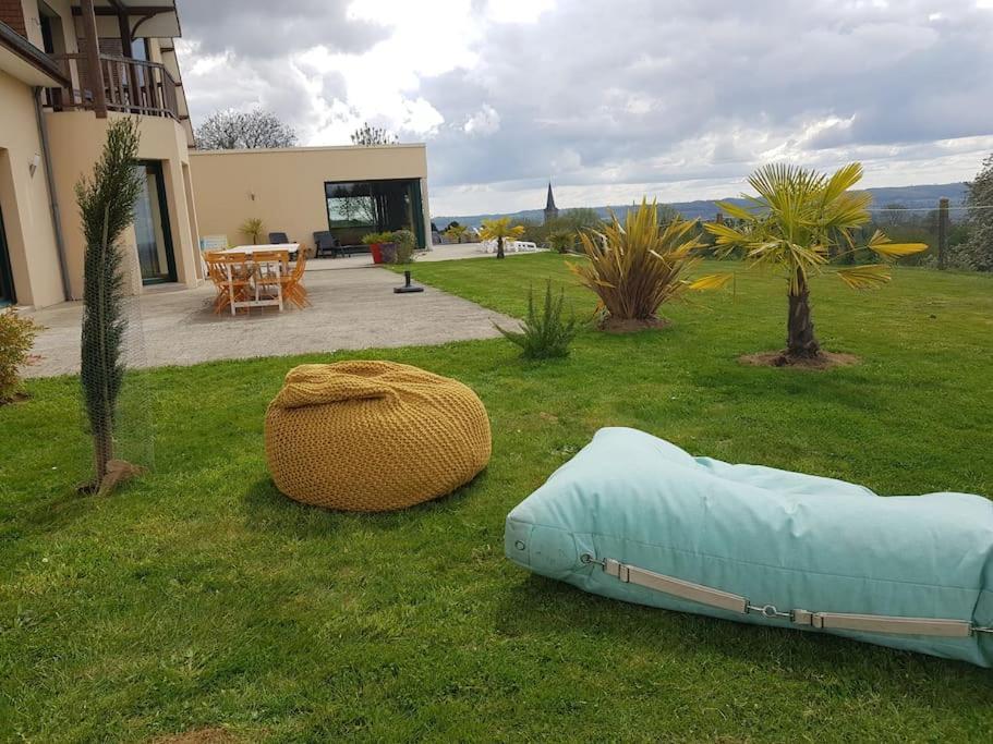 Magnifique Villa Avec Piscine Interieure Saint-Pois Εξωτερικό φωτογραφία